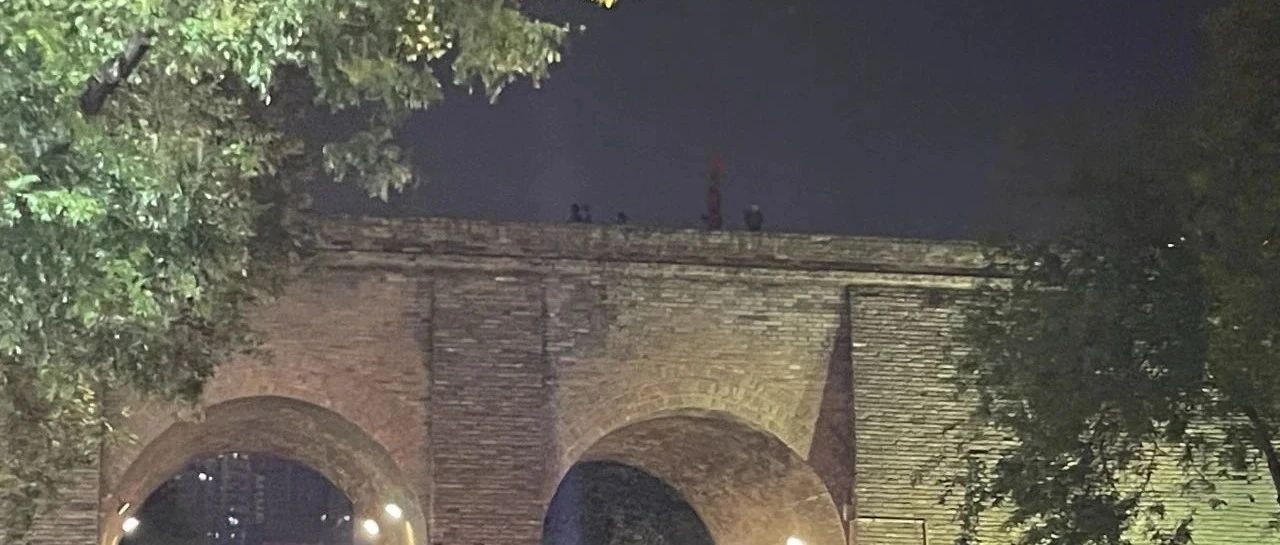Featured image of post 要过节了，聊点别的